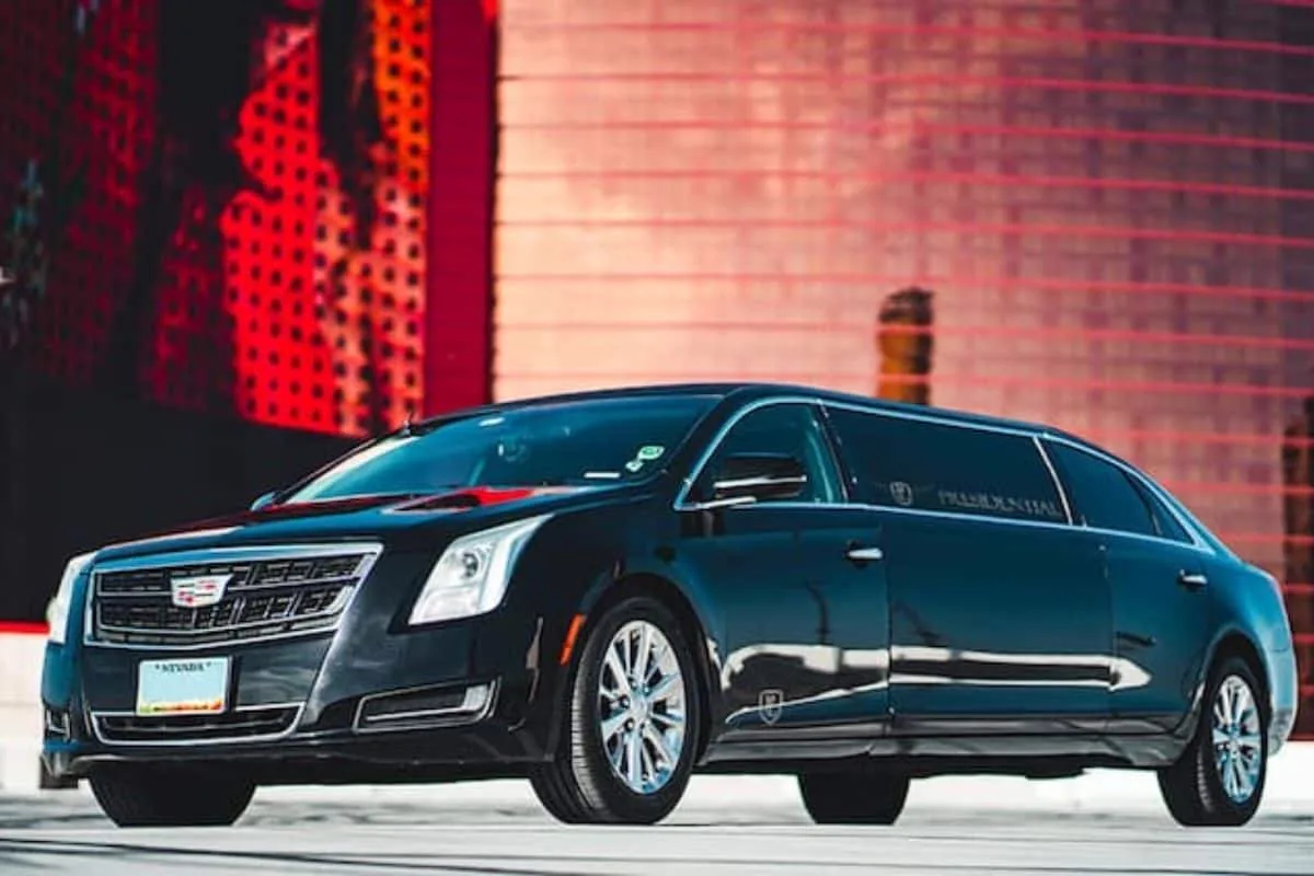 Stretch Sedan Limo exterior Las Vegas